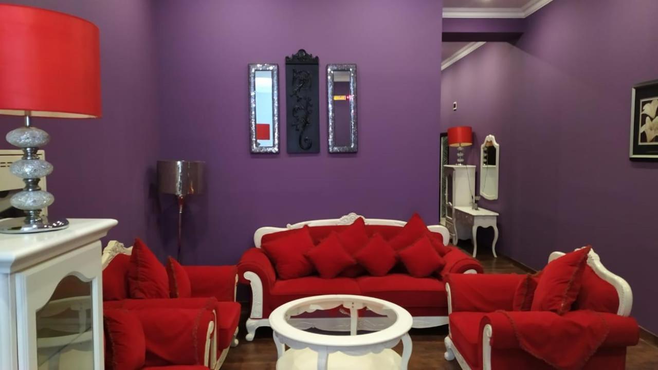 Lucky Fox Hotel Atyraū Екстериор снимка